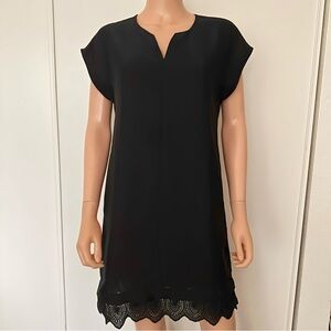 MADEWELL XS Shift Dress Duskway Black Eyelet Silk Feel V Neck Short Sleeves